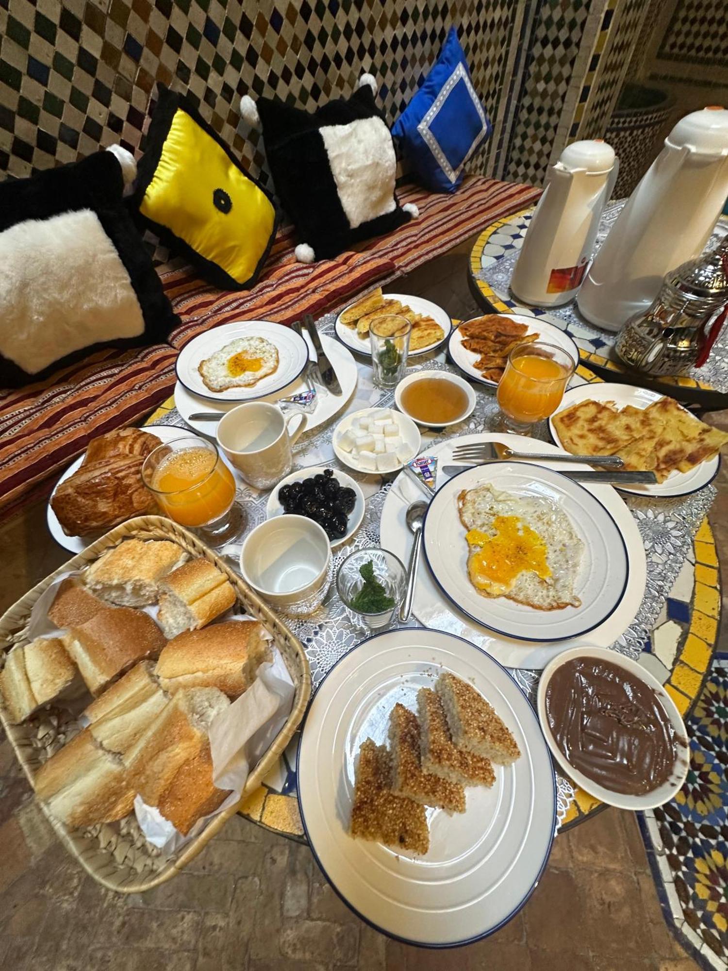 Riad Zohor Fes Ngoại thất bức ảnh